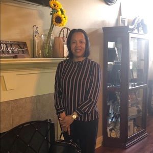 Meet your Posher, Myra